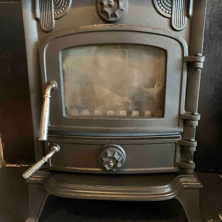 The Cosy Castaway * Wexford